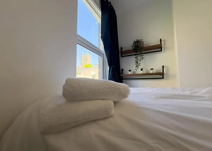 Your Property Box Short Stays - Severn Street